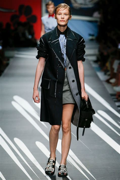 prada spring collection2018